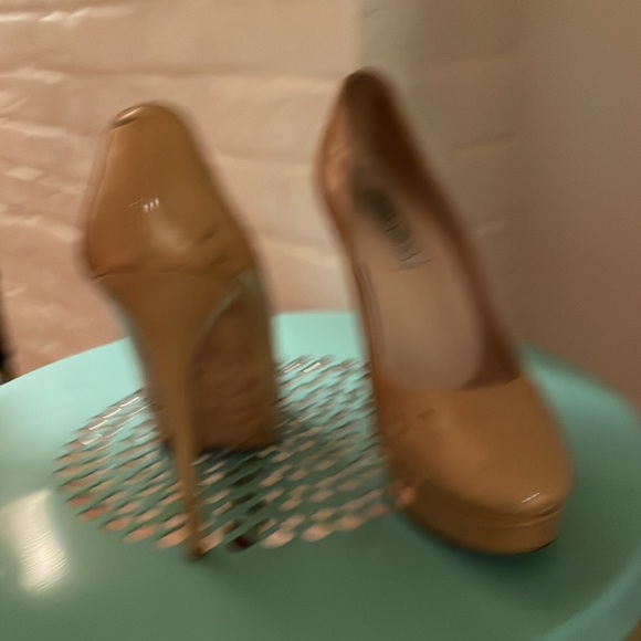 Jimmy Choo Mustard yellow heels as-is - Picture 15 of 15